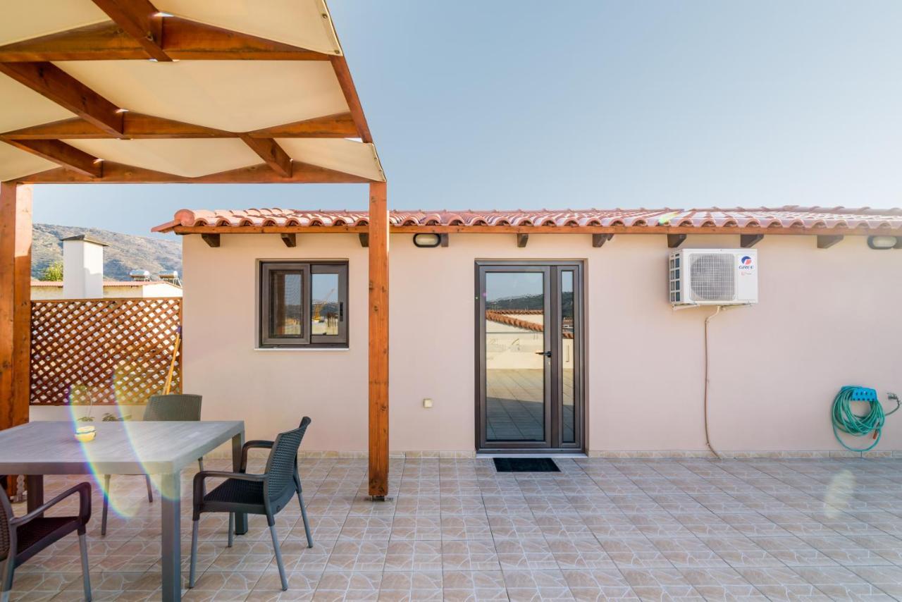 Hotel Michalis Studio Souda Esterno foto