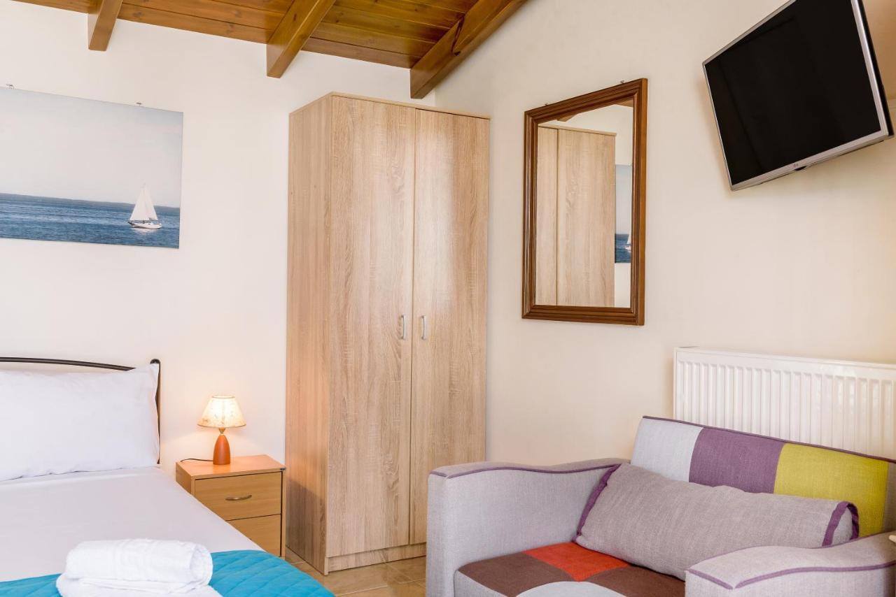Hotel Michalis Studio Souda Esterno foto