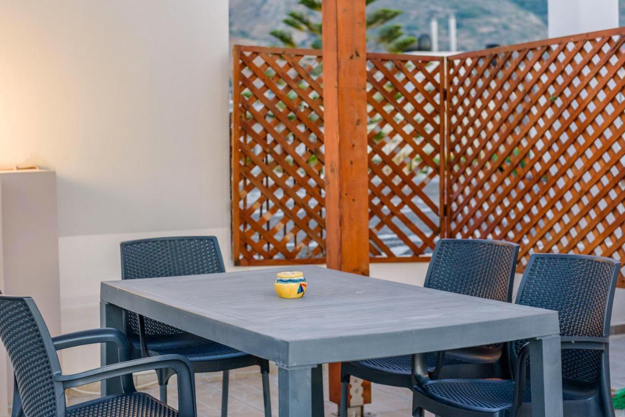 Hotel Michalis Studio Souda Esterno foto