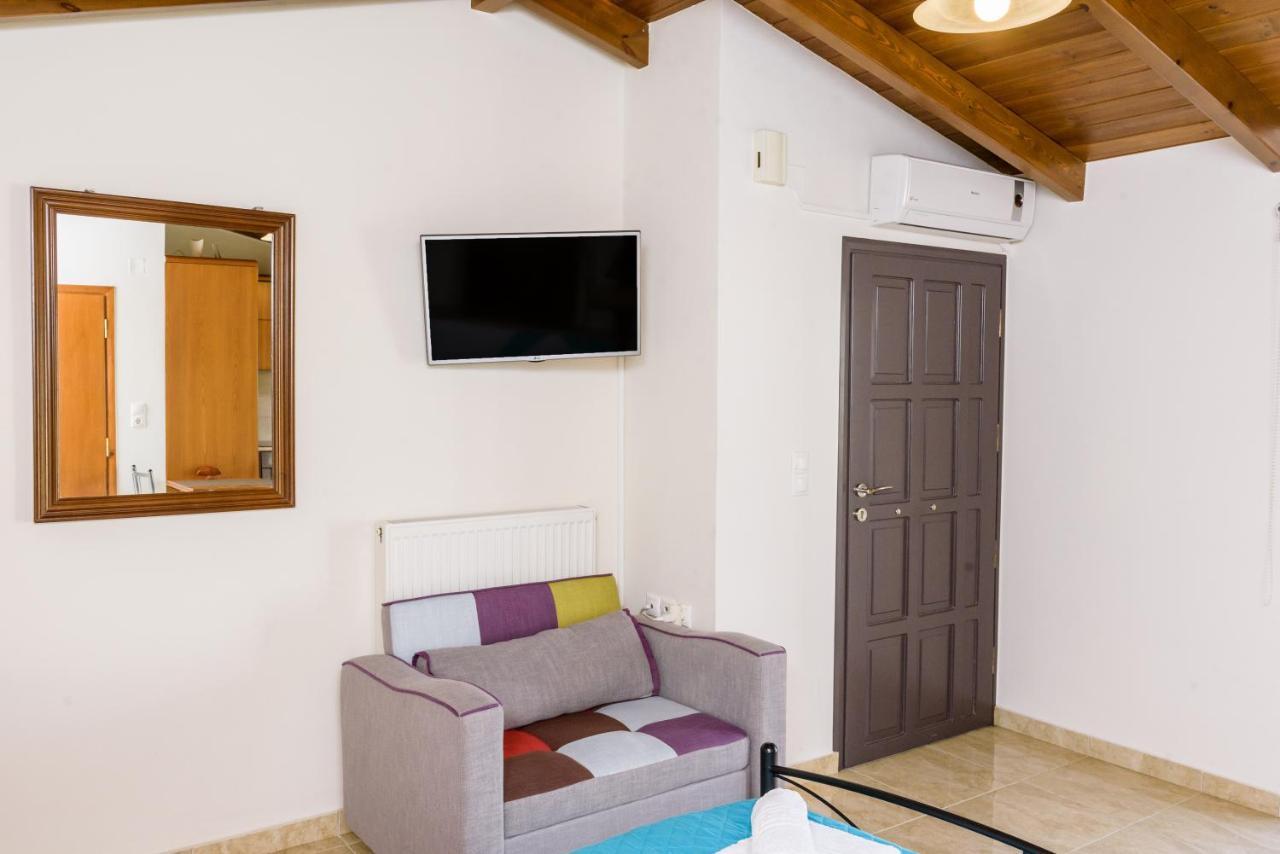 Hotel Michalis Studio Souda Esterno foto